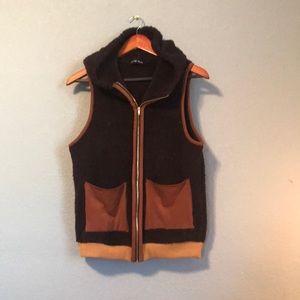 Faux Fur Black Hooded Vest with Suede Pockets